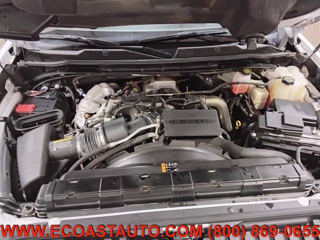 Used 2024 Chevrolet Silverado 3500 LT w/ Convenience Package AWD/4WD image 9