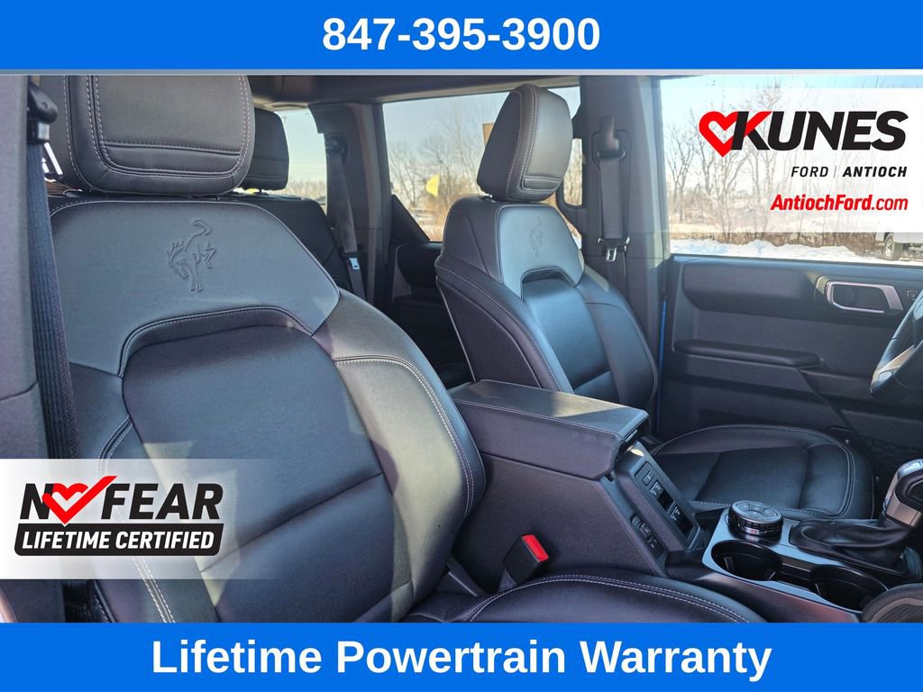 Used 2025 Ford Bronco Badlands image 34