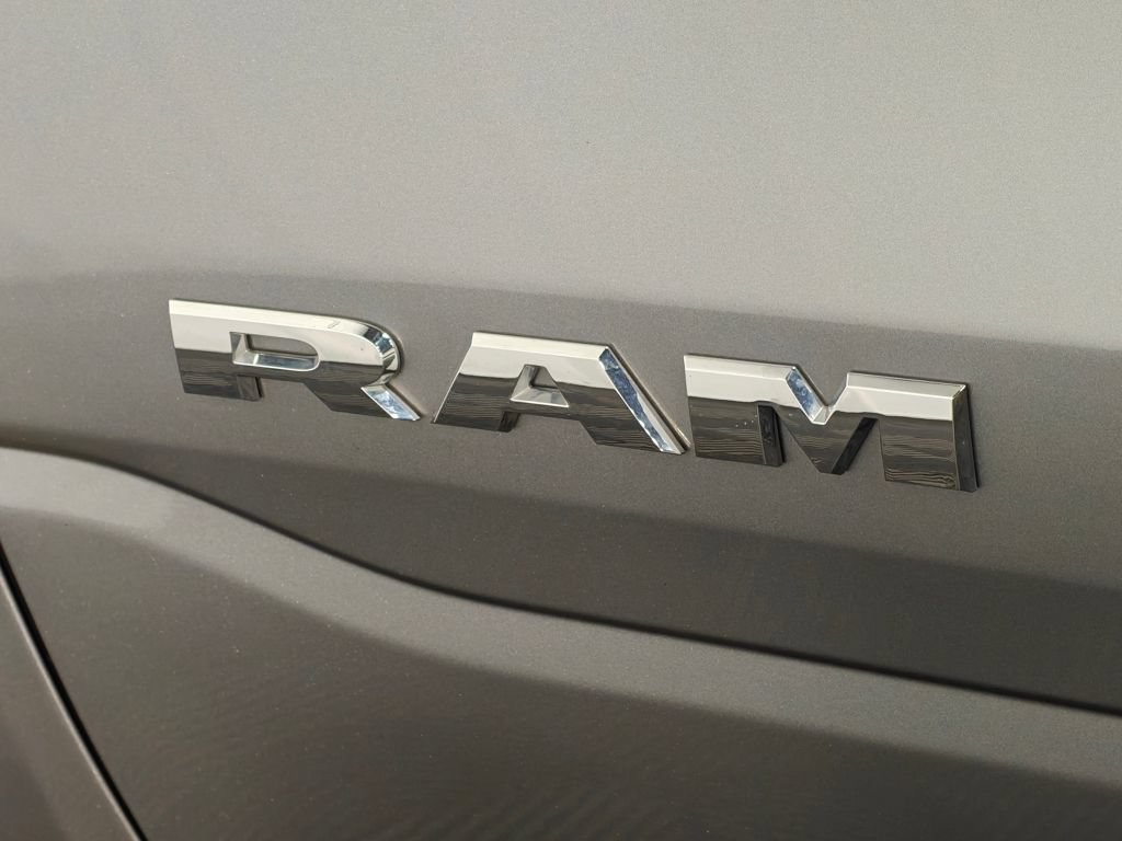 Used 2019 RAM 1500 Big Horn AWD/4WD image 49