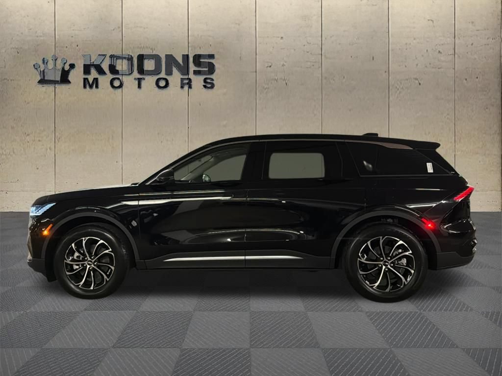 New 2026 Lincoln Nautilus Premier w/ Equipment Group 102A AWD/4WD image 4