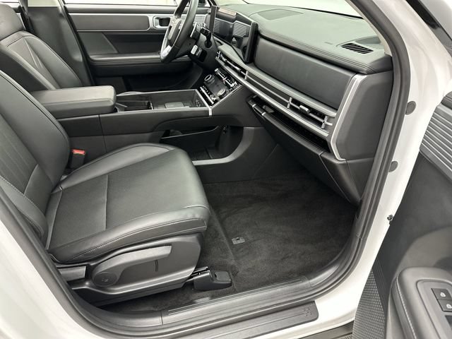 Certified 2025 Hyundai Santa Fe XRT AWD/4WD image 26