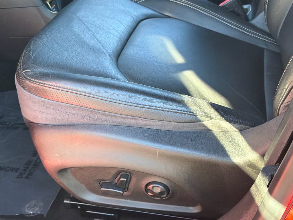 Used 2016 Jeep Renegade Limited AWD/4WD image 17