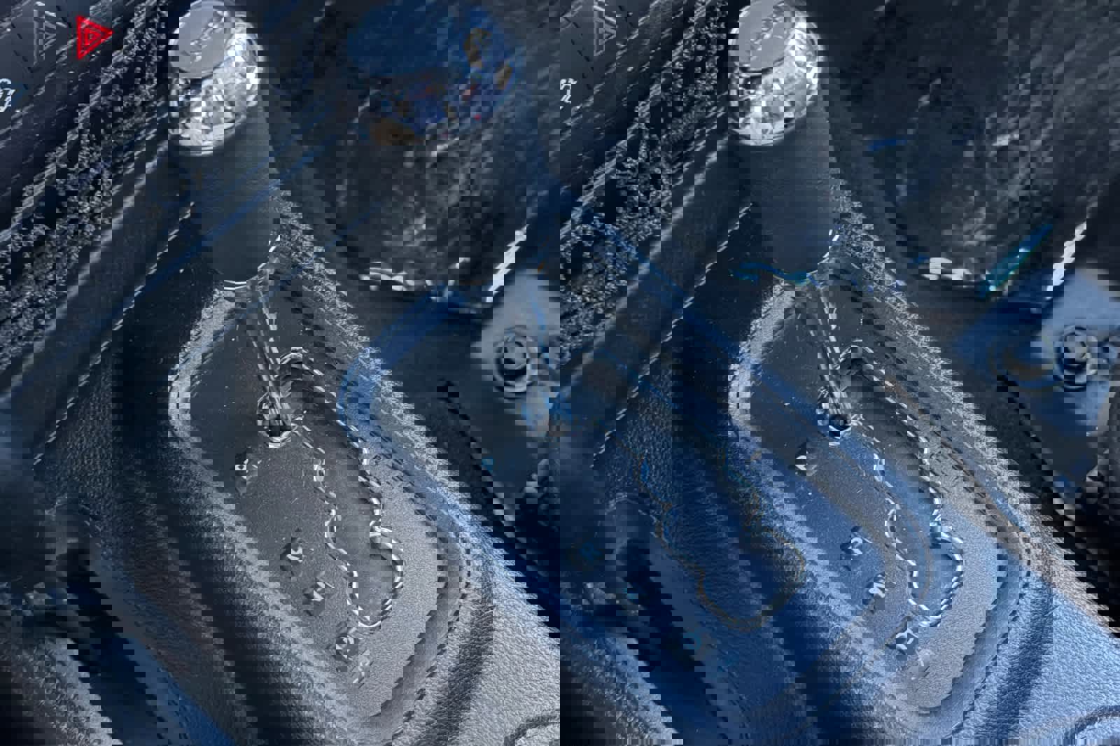 Used 2014 Jeep Wrangler Unlimited Sahara w/ Connectivity Group image 22