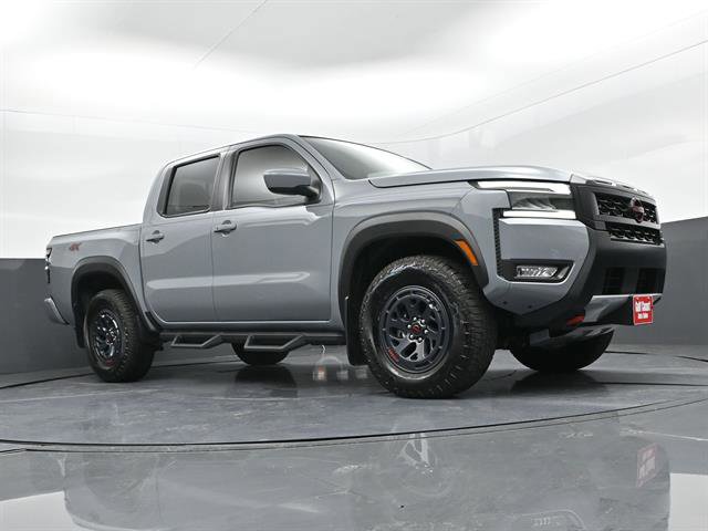 Used 2025 Nissan Frontier PRO-4X image 31