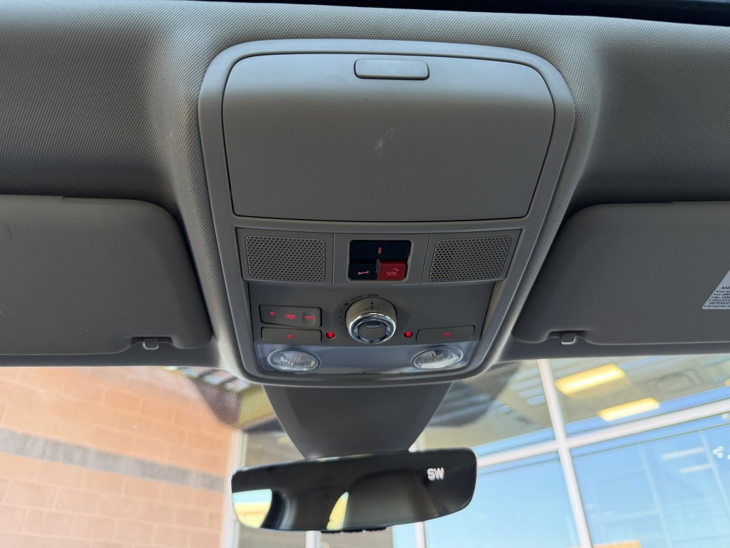 Used 2020 Volkswagen Passat 2.0T SEL image 23