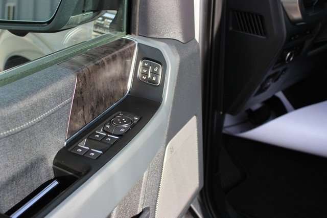 Used 2022 Ford F150 Lariat w/ Equipment Group 502A High image 7