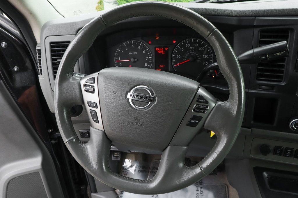 Used 2020 Nissan NV 3500 SL image 22