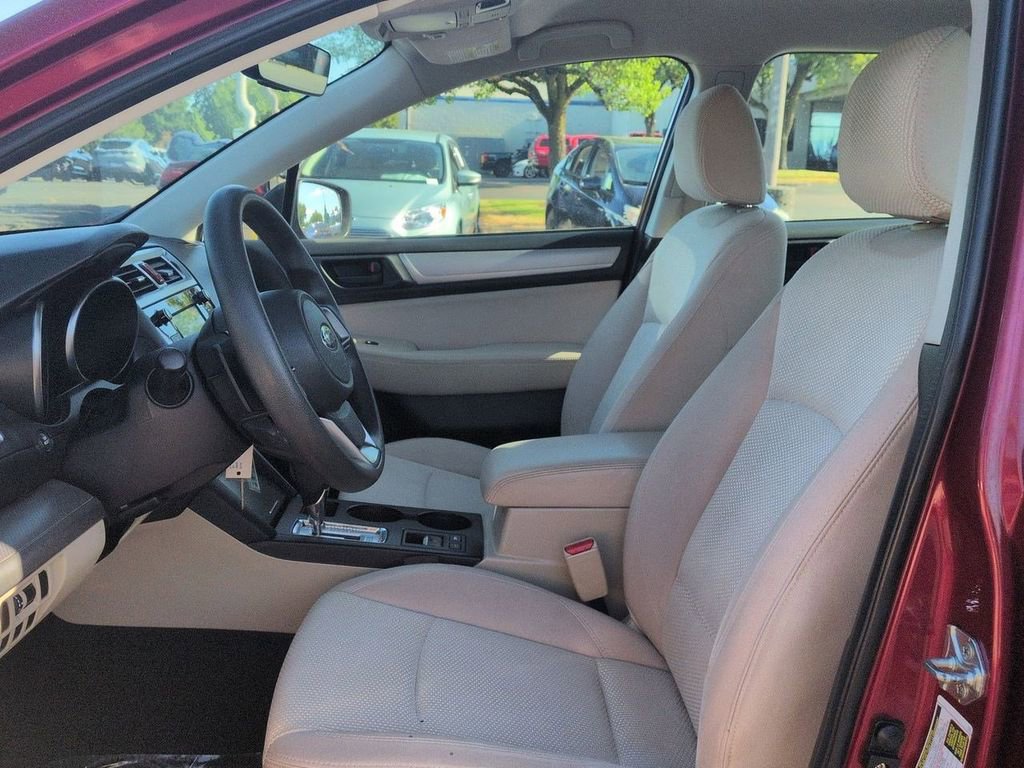 Used 2018 Subaru Outback 2.5i AWD/4WD image 12