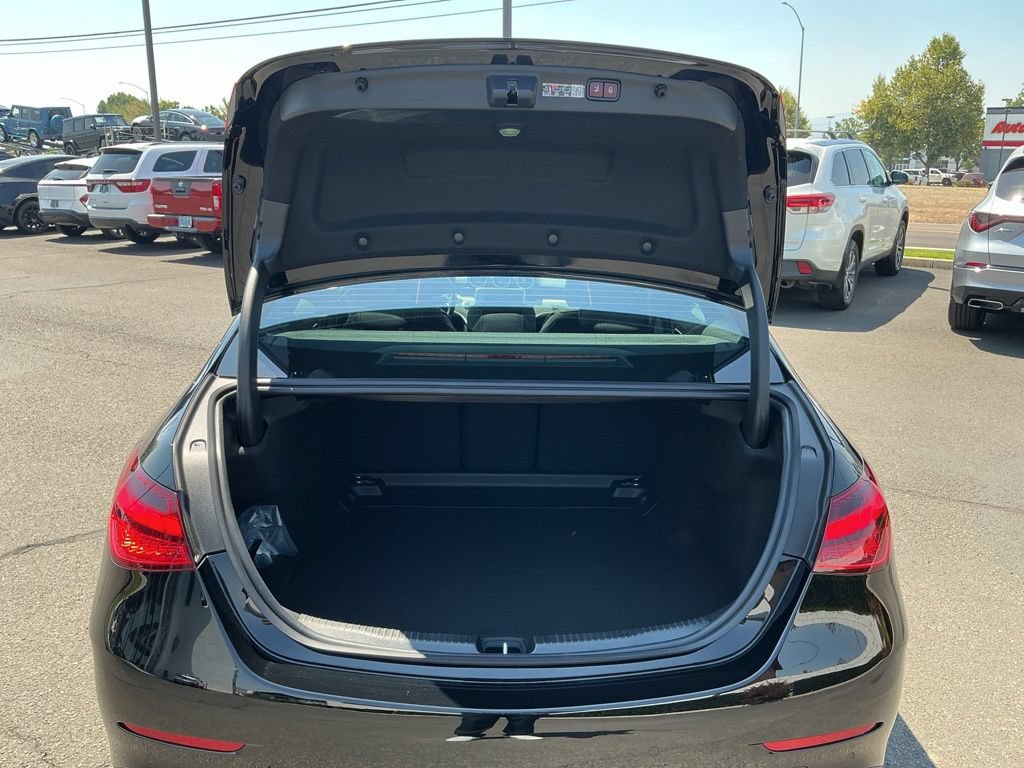 New 2026 Mercedes-Benz C 300 4MATIC Sedan image 23