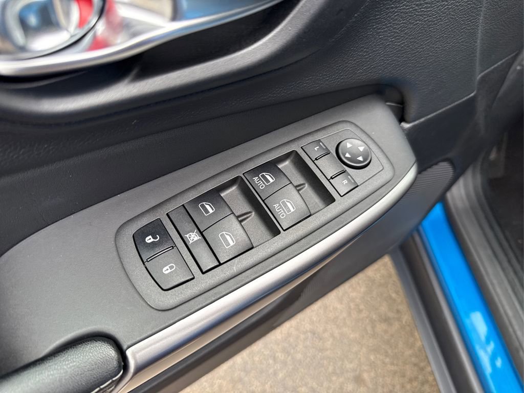 Used 2022 Jeep Cherokee Latitude Lux AWD/4WD image 33