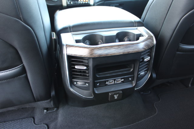 Used 2019 RAM 1500 Laramie AWD/4WD image 44