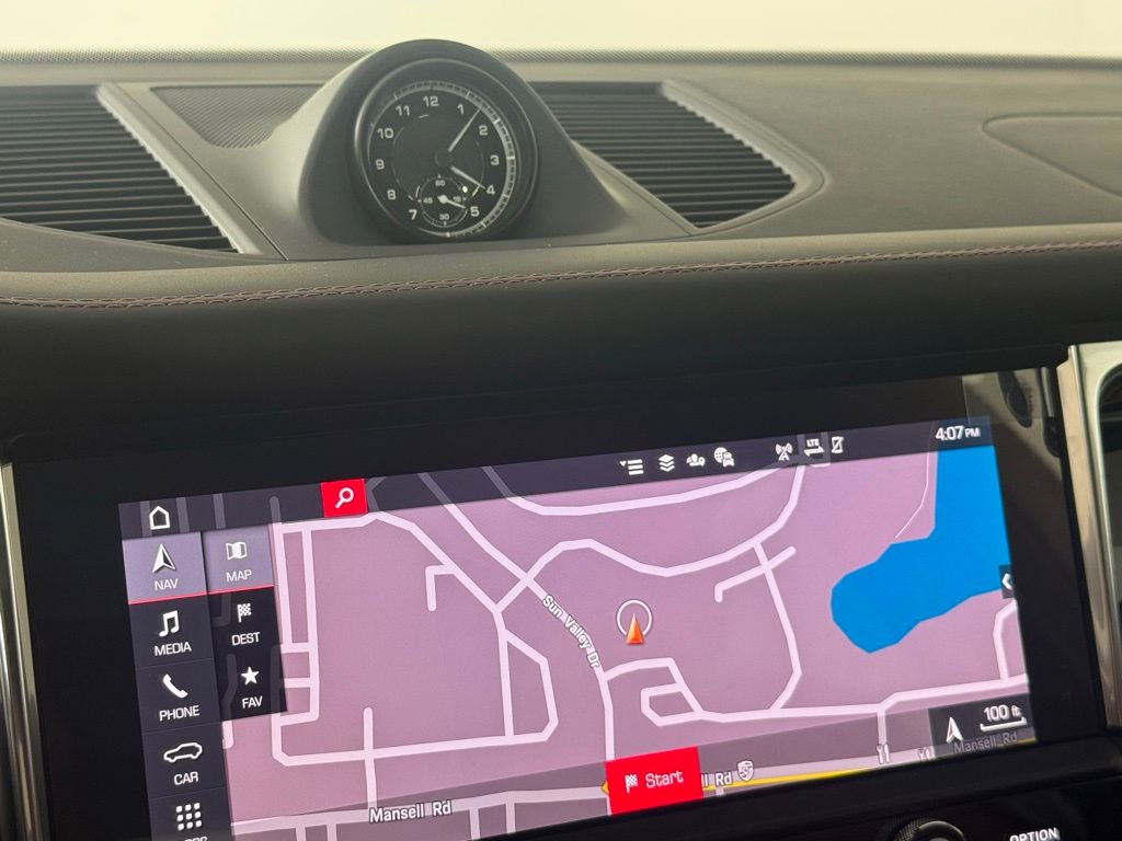 New 2026 Porsche Macan image 32