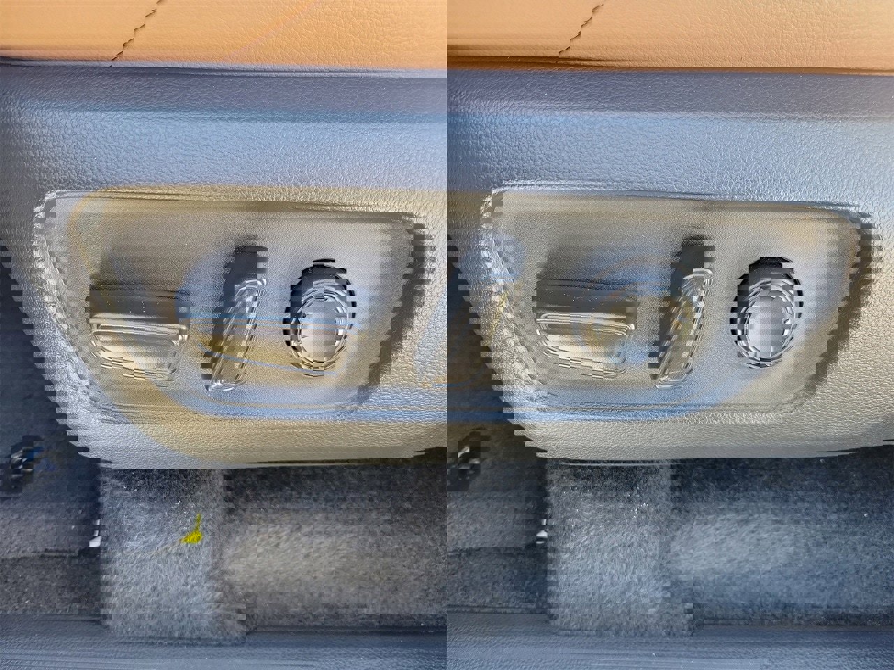 Used 2025 Toyota 4Runner Limited image 18