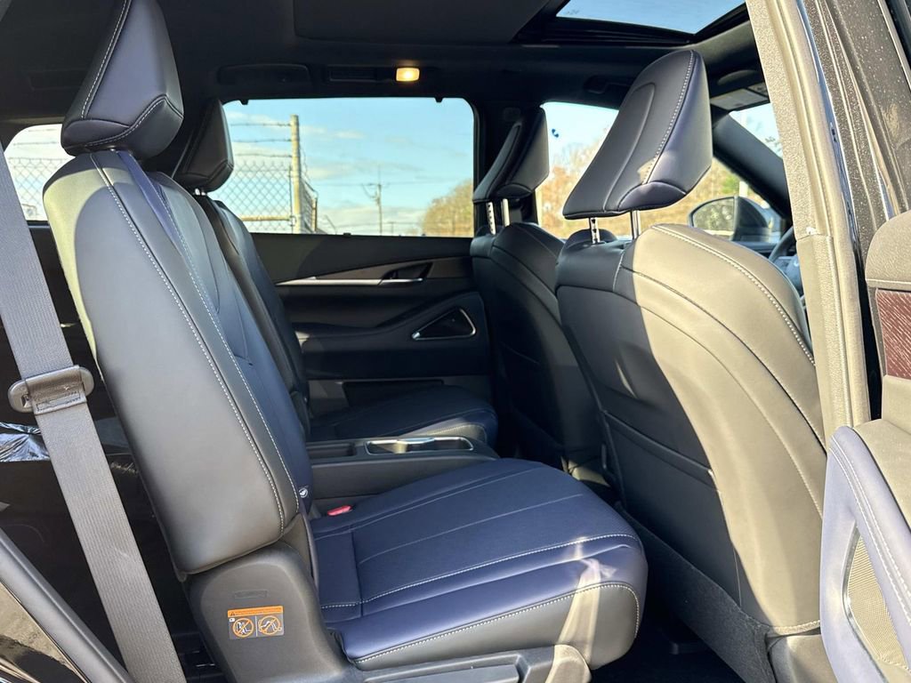 New 2026 INFINITI QX60 Sport image 21