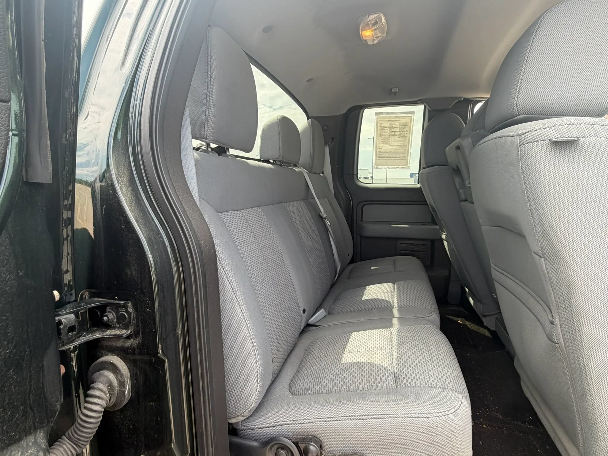 Used 2012 Ford F150 XLT w/ XLT Chrome Pkg AWD/4WD image 11