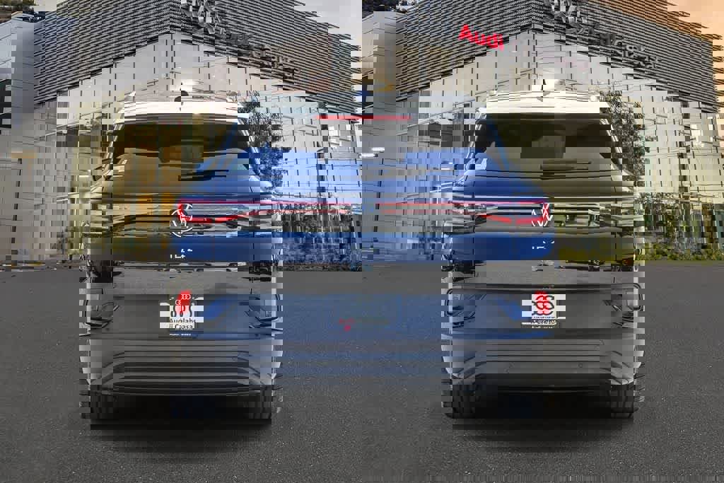 Used 2022 Volkswagen ID.4 Pro S image 3