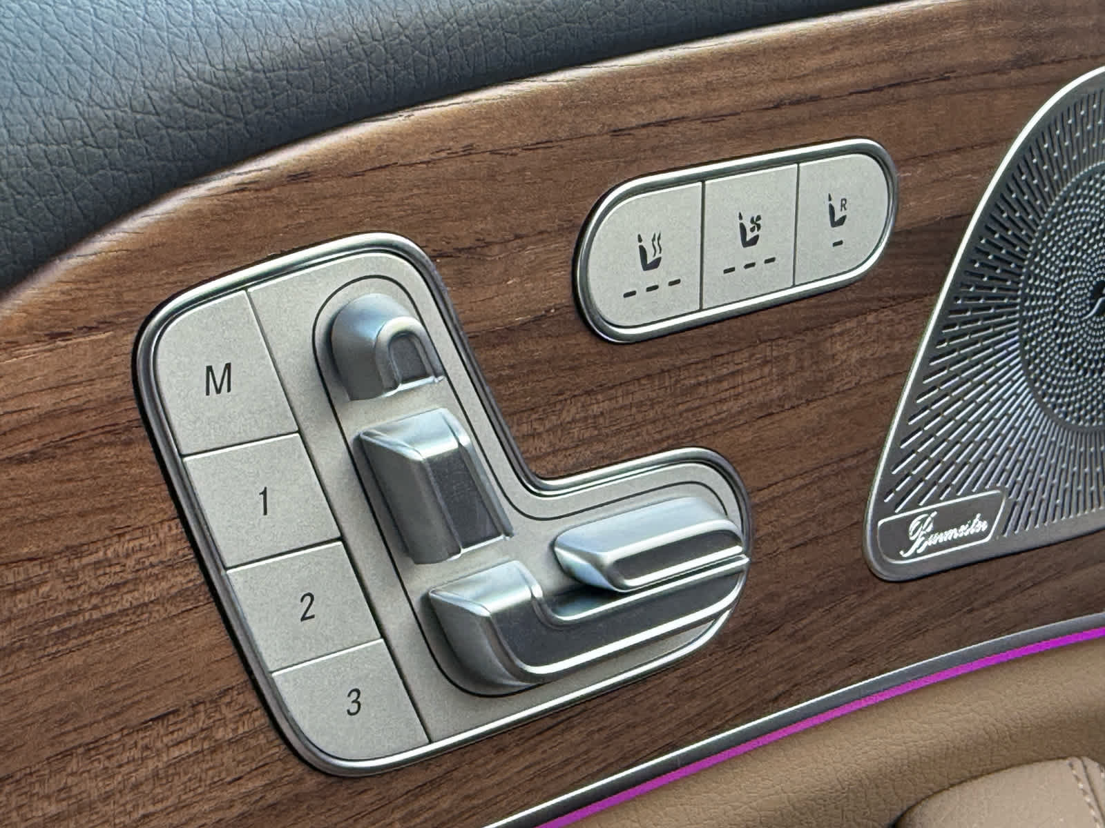 New 2026 Mercedes-Benz GLS 450 4MATIC image 25