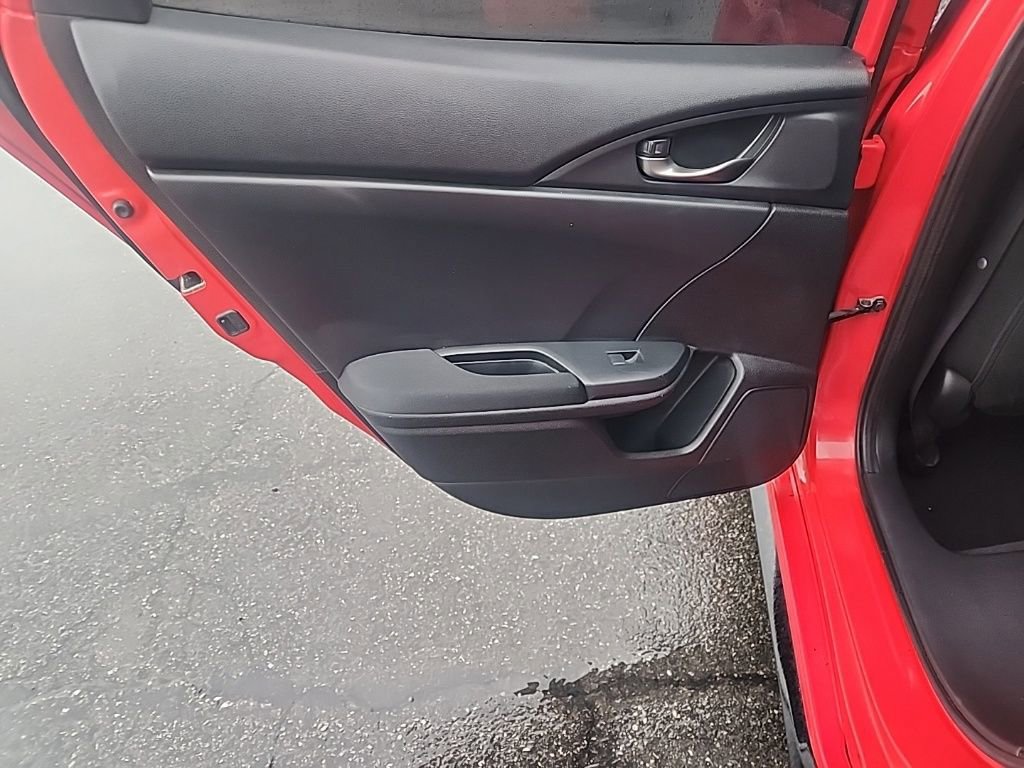 Used 2018 Honda Civic Sport image 24