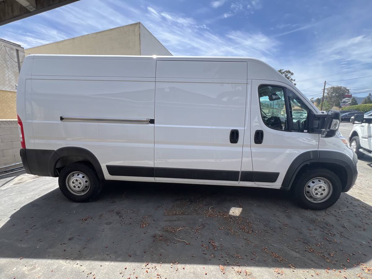 Used 2023 RAM ProMaster 2500 FWD image 6