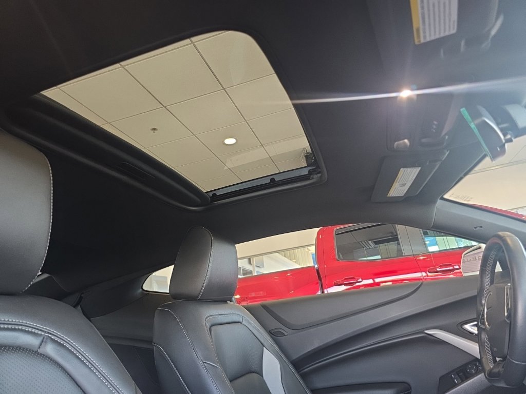 Used 2022 Chevrolet Camaro LT w/ RS Package RWD image 12