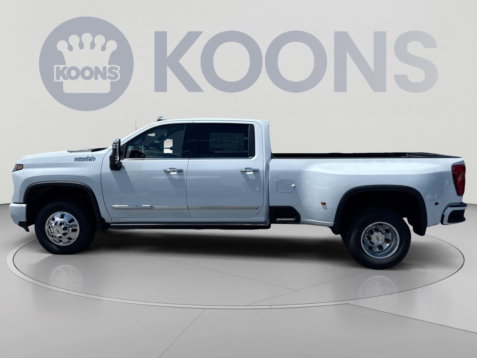 New 2026 Chevrolet Silverado 3500 High Country w/ High Country Premium Package AWD/4WD image 2