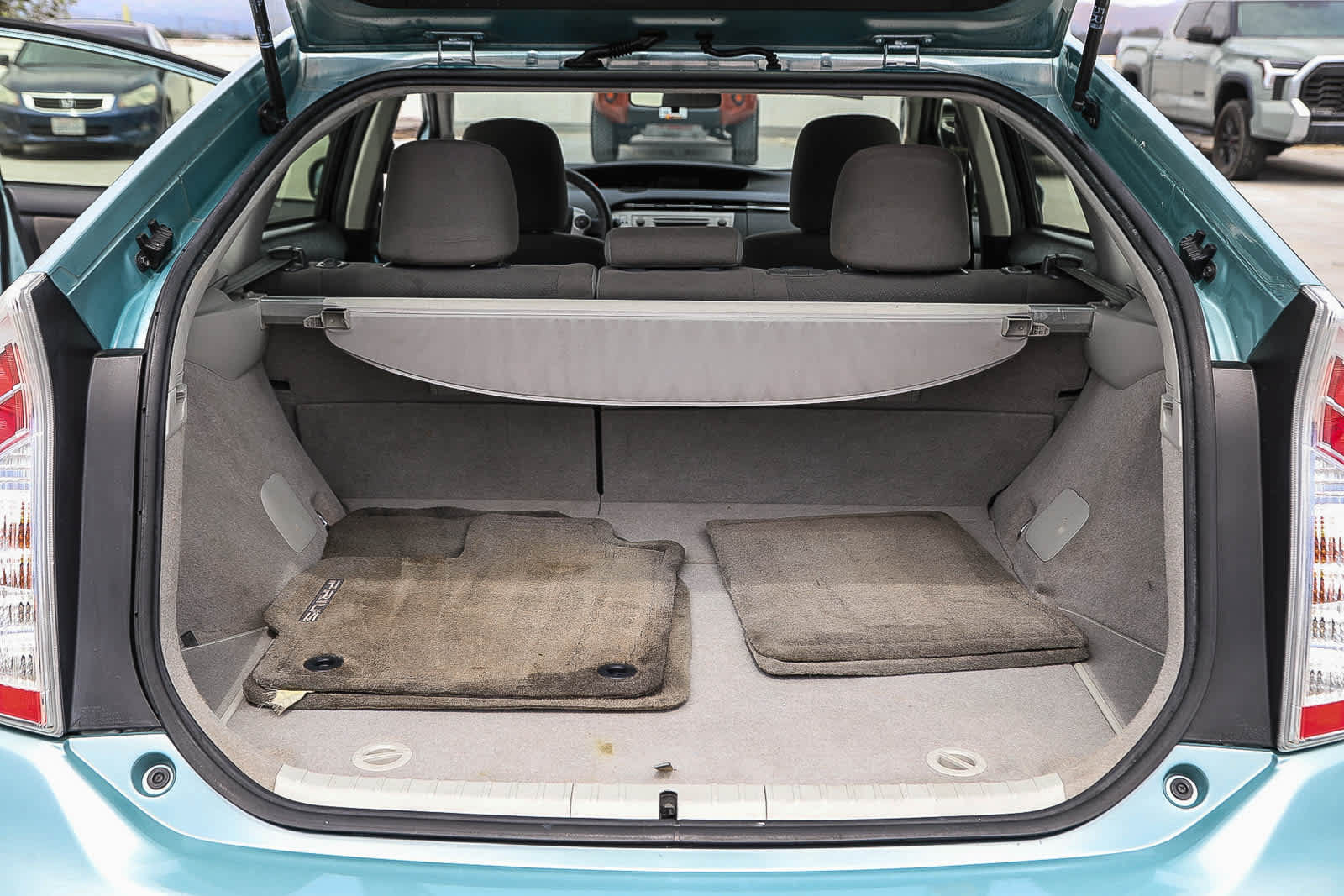 Used 2015 Toyota Prius Three FWD image 25