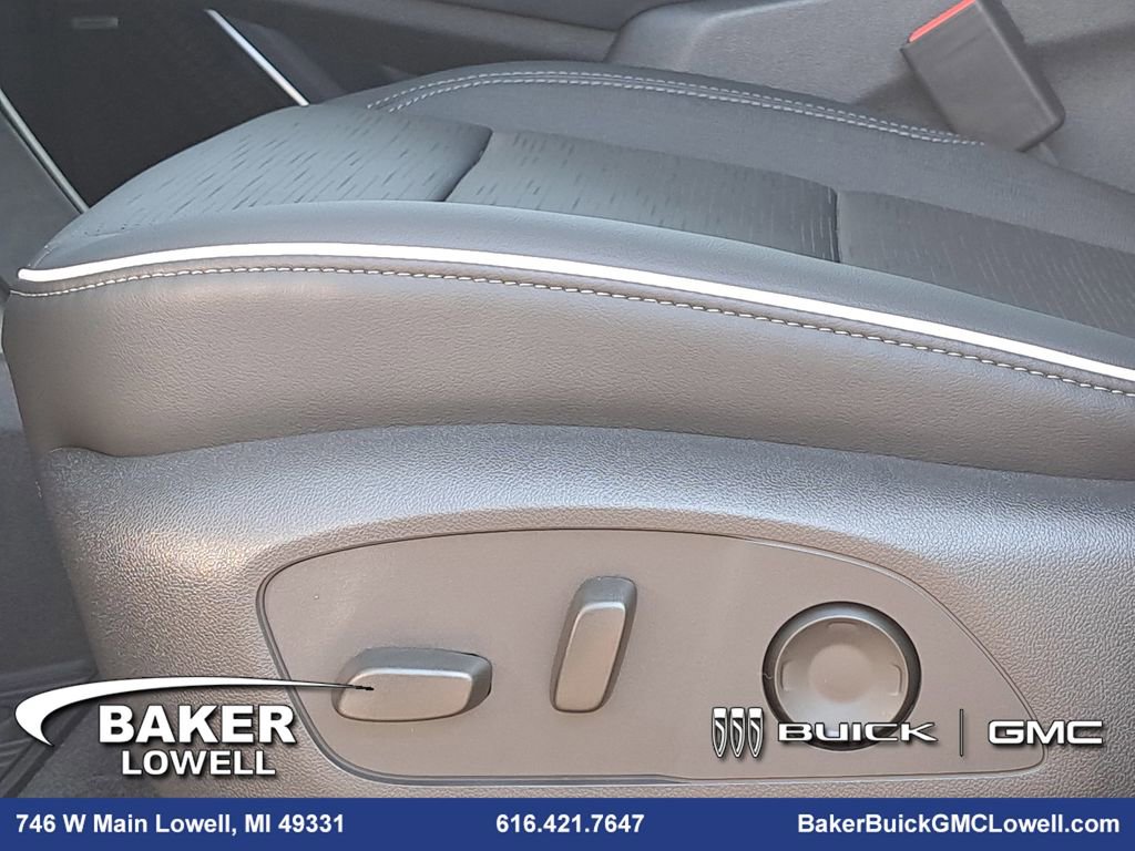 New 2026 Buick Enclave Sport Touring w/ LPO, All-Weather Package image 32