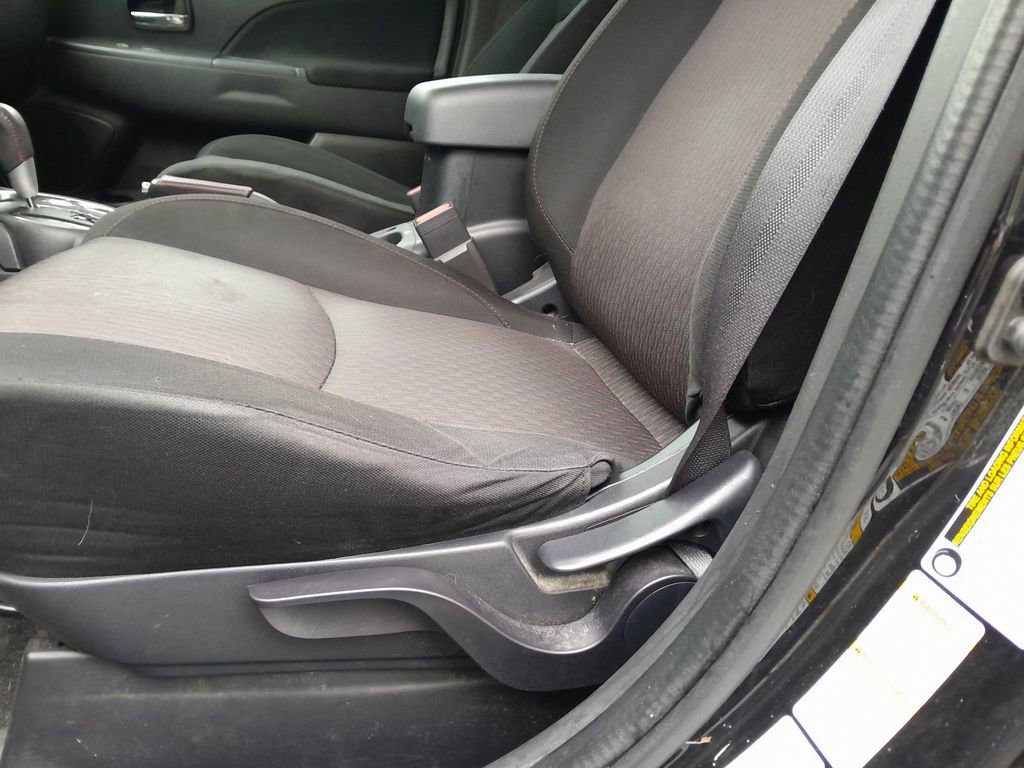 Used 2017 Mitsubishi Outlander Sport LE AWD/4WD image 13
