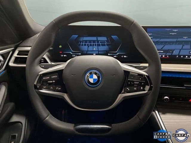 Used 2025 BMW i4 xDrive40i image 11