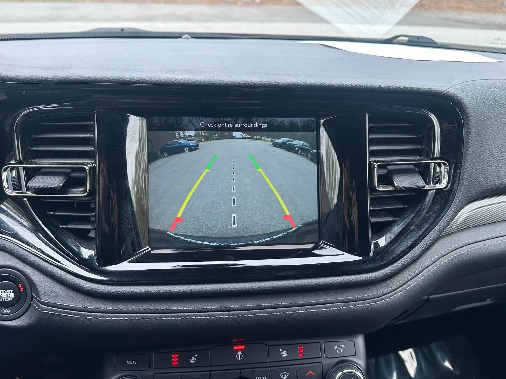 Used 2022 Dodge Durango GT image 31