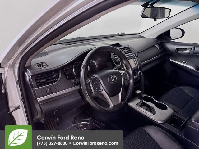 Used 2012 Toyota Camry SE image 9