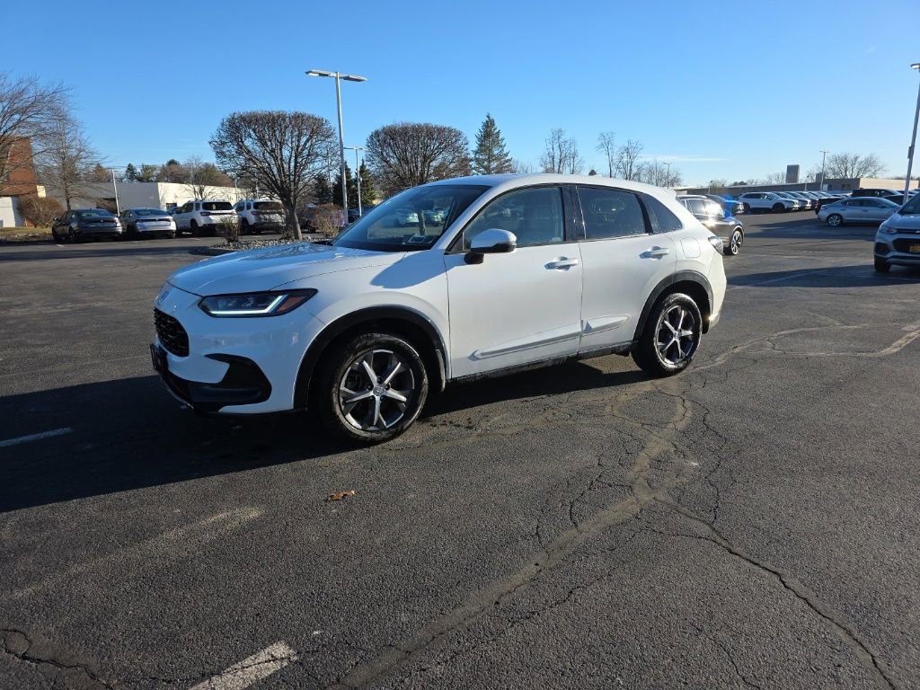 Used 2023 Honda HR-V EX-L image 3