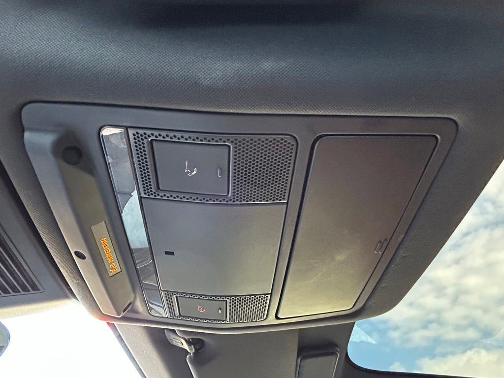 Used 2022 Jaguar I-PACE HSE image 38