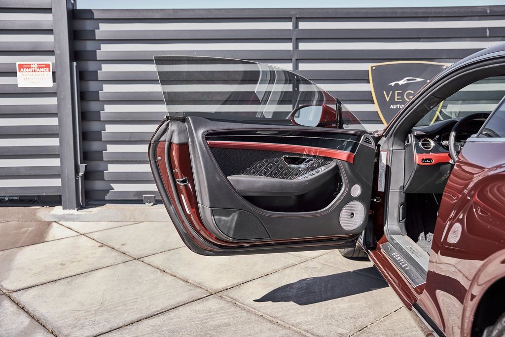 Used 2020 Bentley Continental GT First Edition image 27