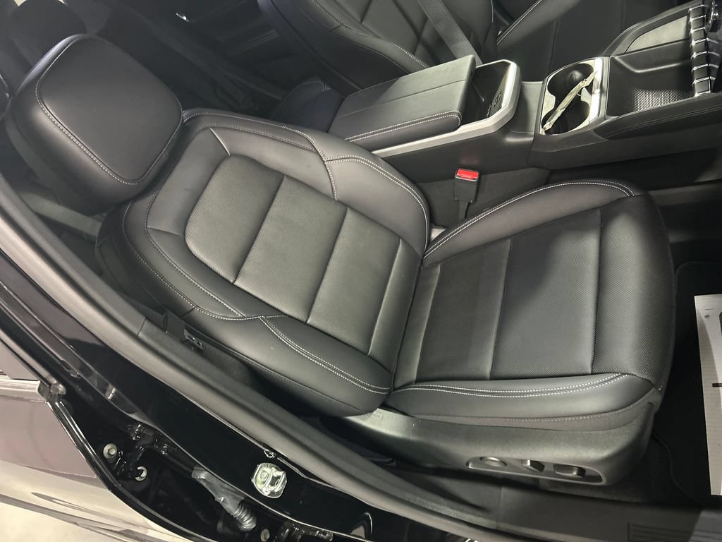 New 2026 GMC Terrain Elevation w/ Elevation Premium Package AWD/4WD image 21