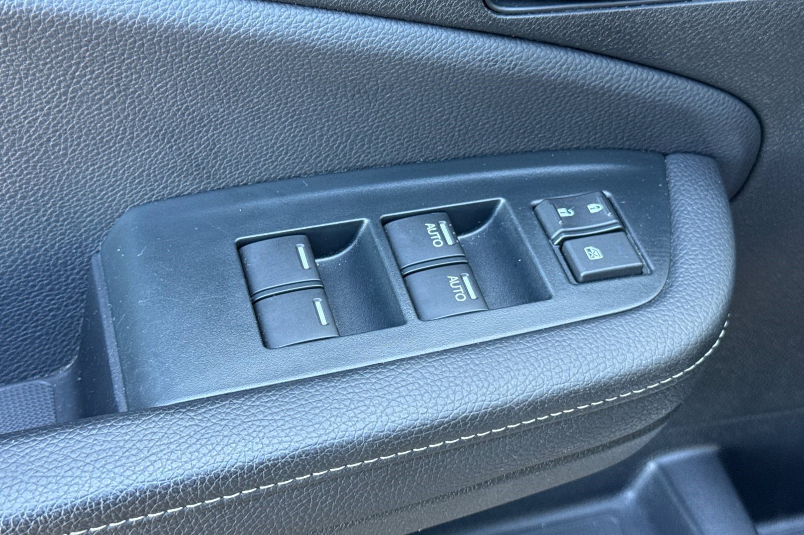 Used 2023 Honda Ridgeline RTL-E image 13