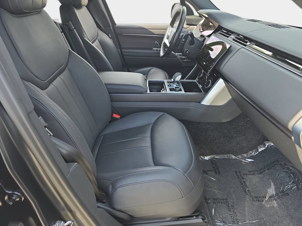 Certified 2023 Land Rover Range Rover Long Wheelbase SE AWD/4WD image 10