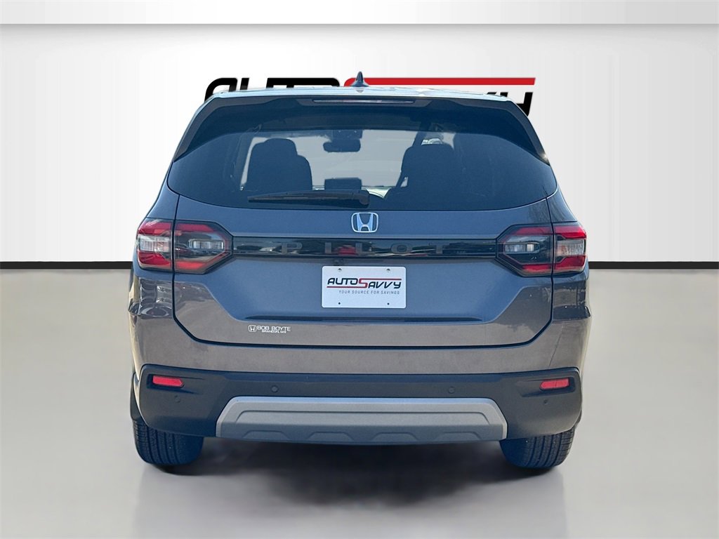 Used 2025 Honda Pilot EX-L image 6