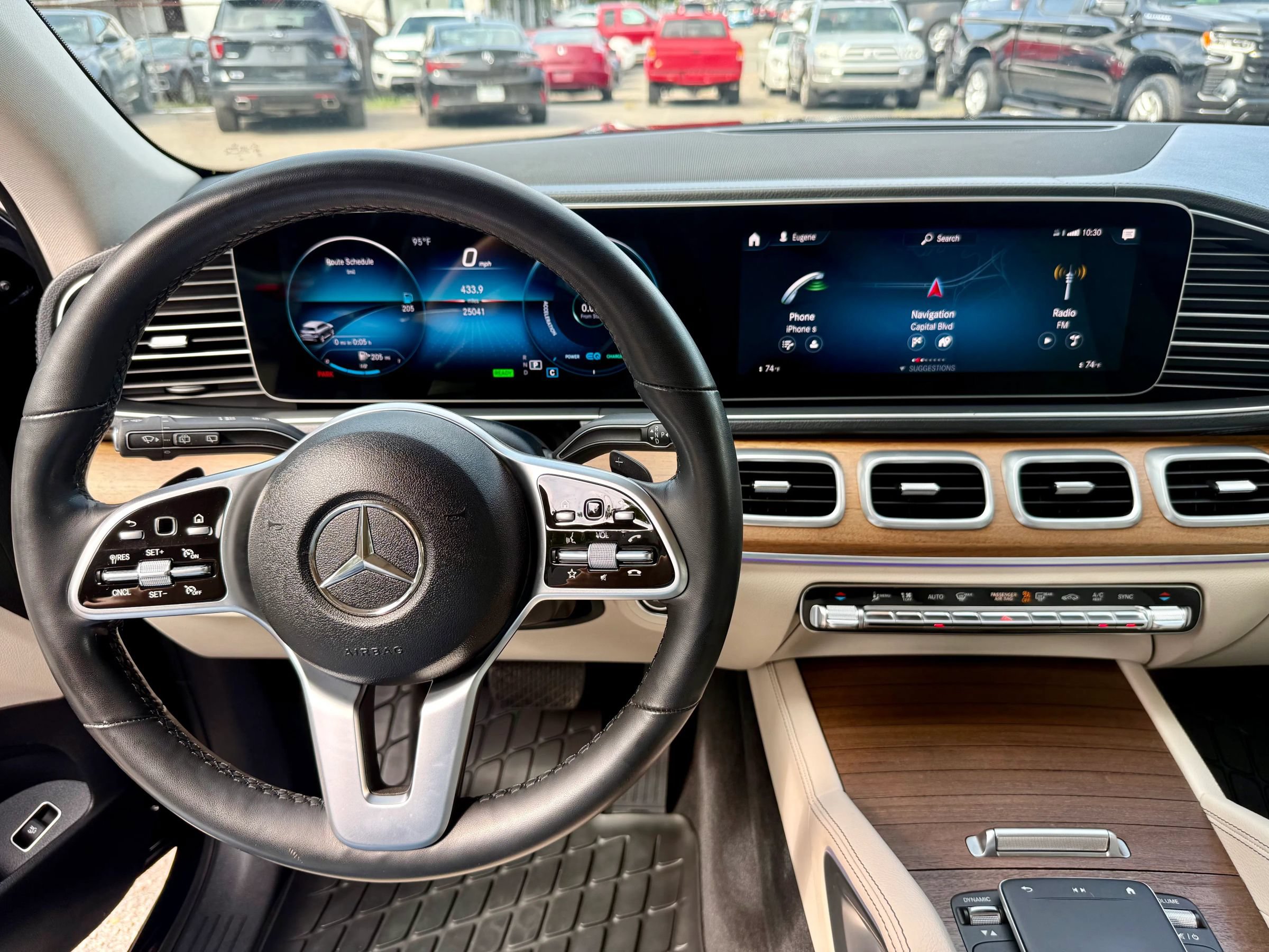 Used 2022 Mercedes-Benz GLS 450 4MATIC image 16