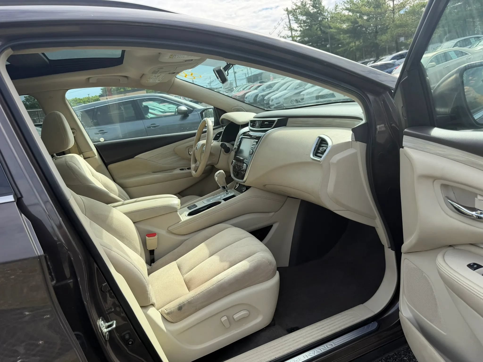 Used 2018 Nissan Murano SV w/ Premium Package AWD/4WD image 28