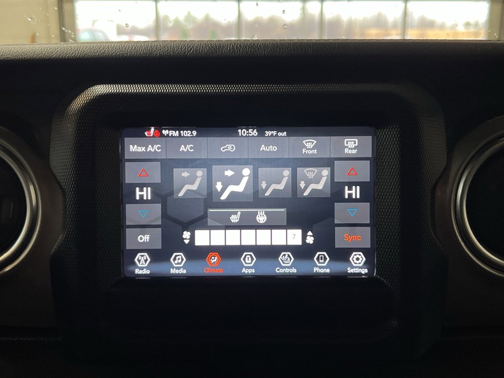 Used 2020 Jeep Wrangler Unlimited Sahara w/ LED Lighting Group image 24