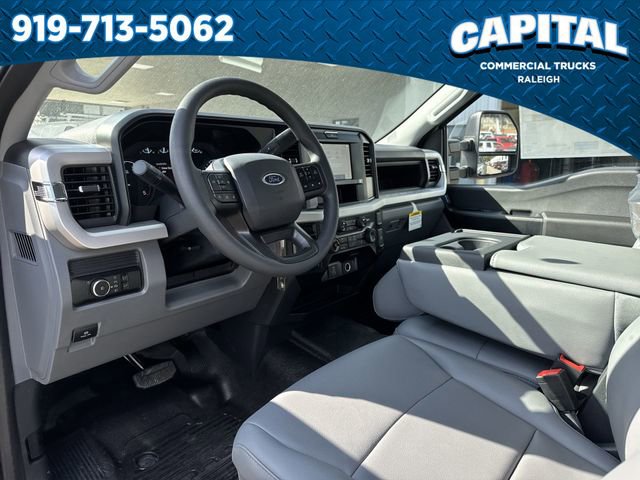 New 2025 Ford F450 XL image 19