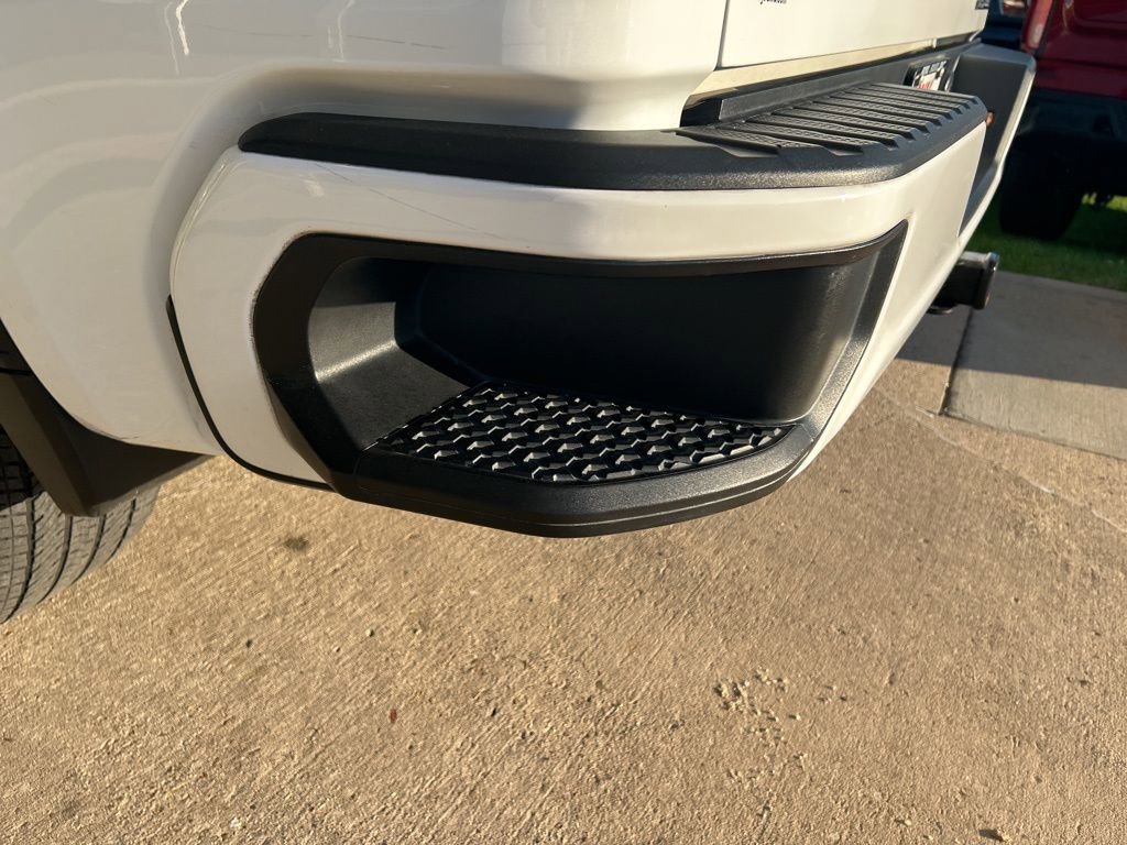 Used 2022 GMC Sierra 1500 Elevation image 11