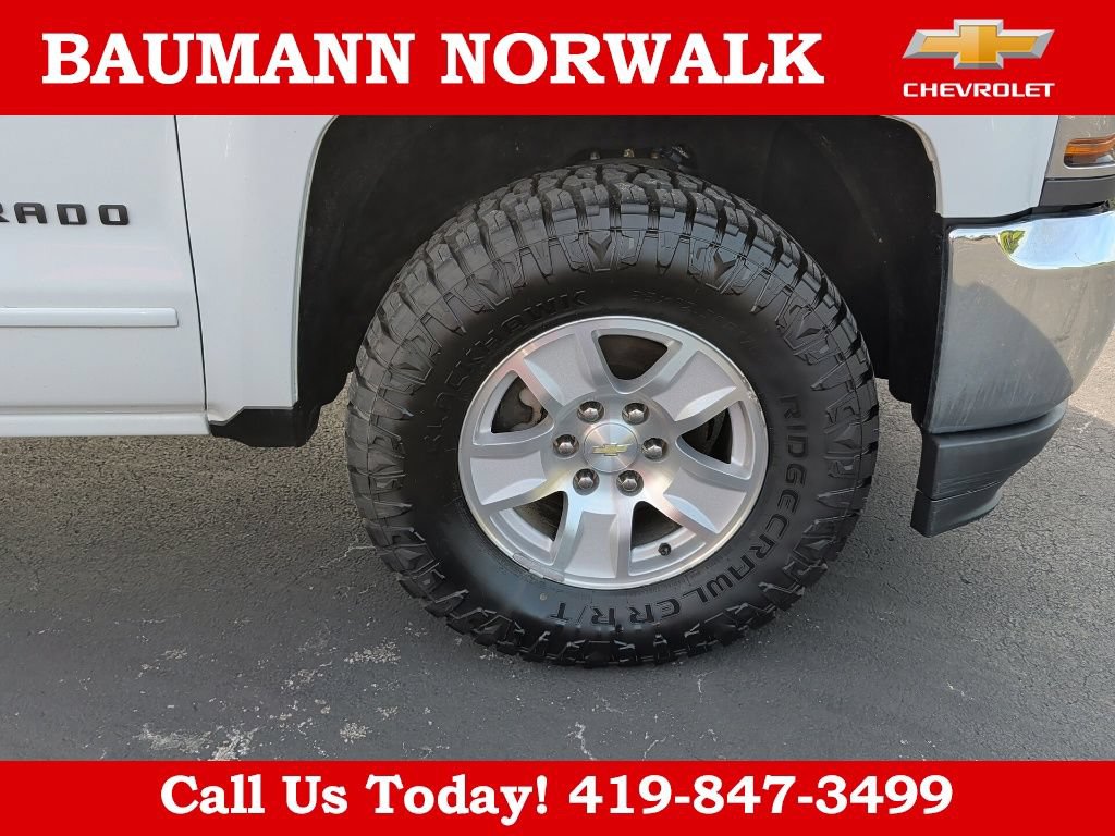 Used 2018 Chevrolet Silverado 1500 LT w/ All Star Edition AWD/4WD image 28