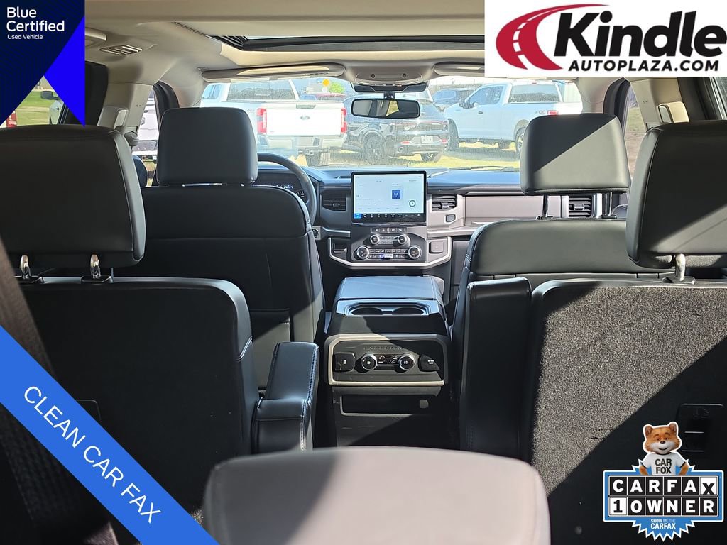 Used 2023 Ford Expedition XLT AWD/4WD image 8