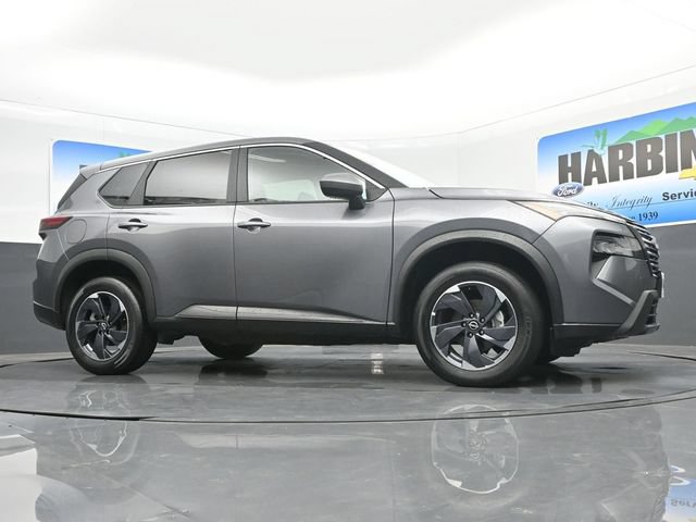 Used 2025 Nissan Rogue SV FWD image 22