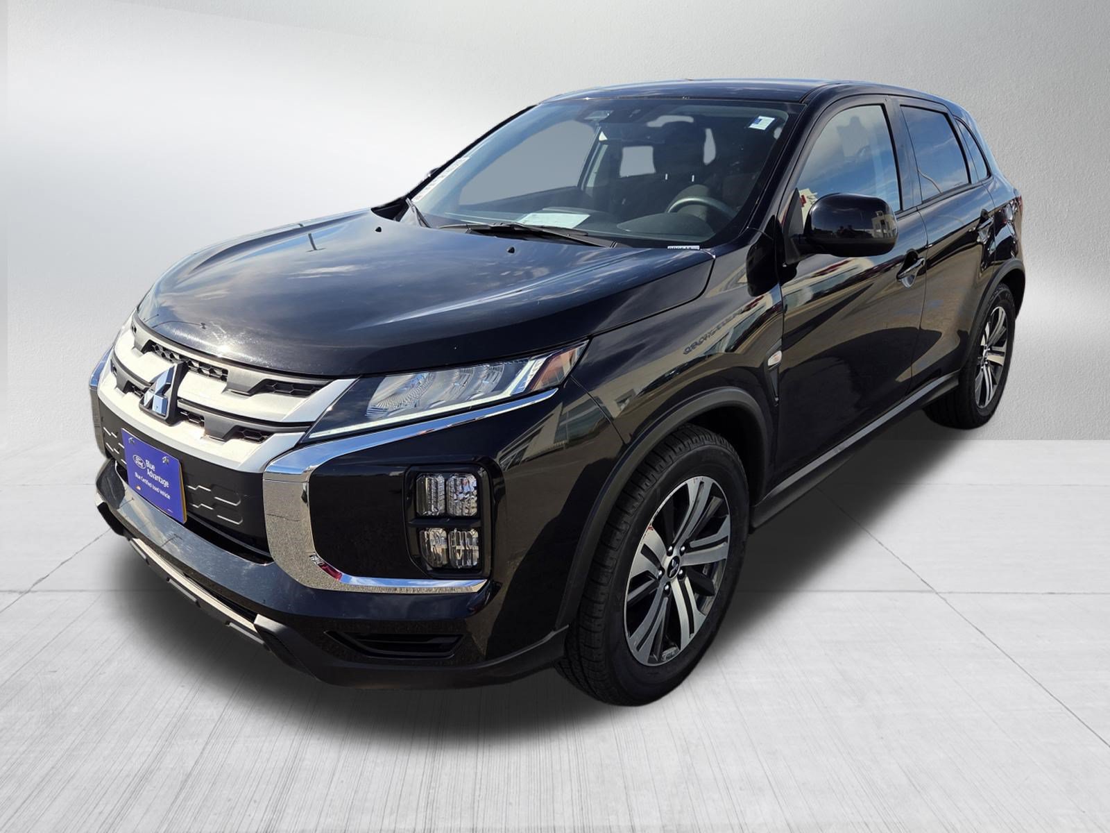 Used 2024 Mitsubishi Outlander Sport ES AWD/4WD image 3