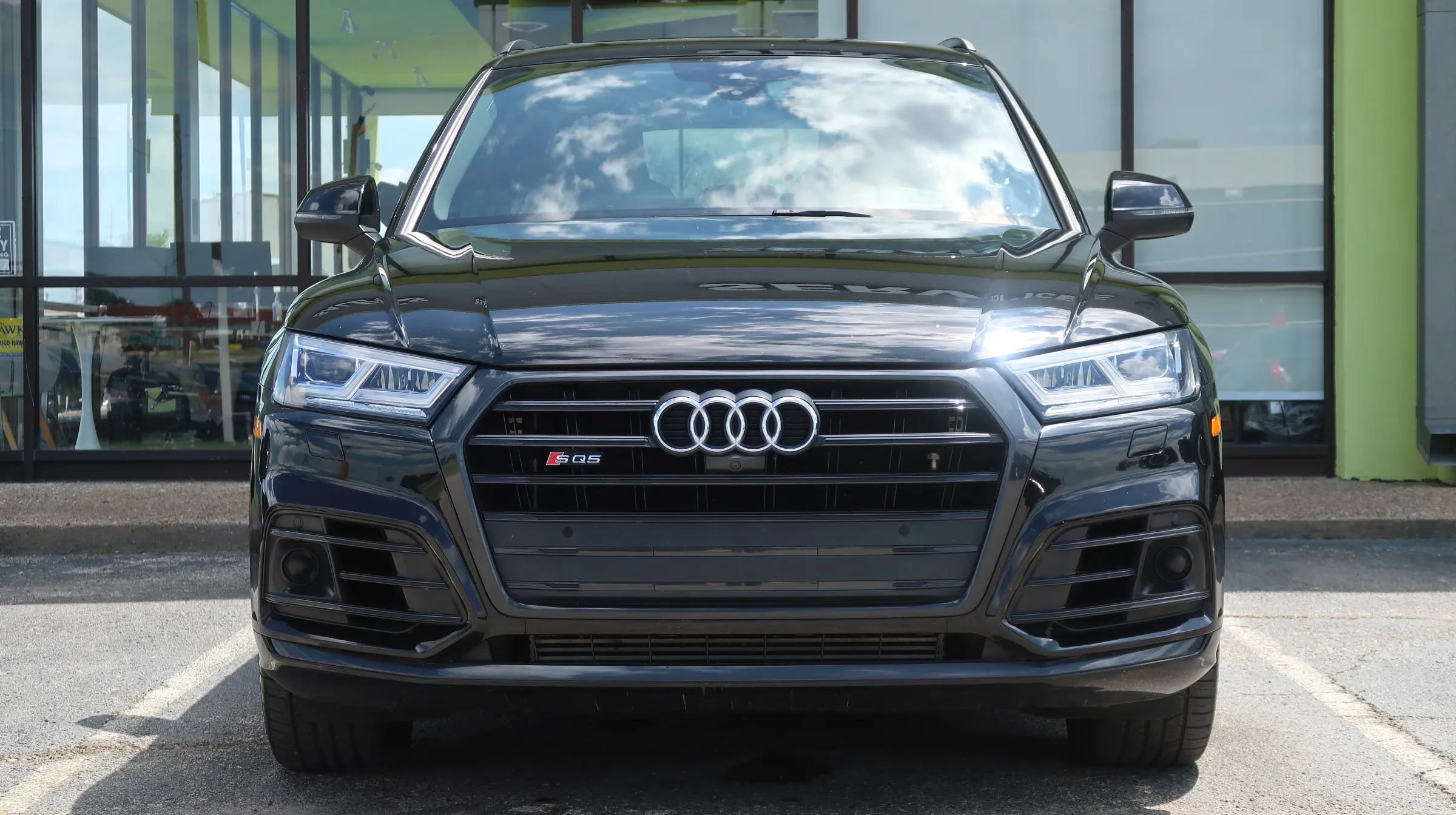 Used 2019 Audi SQ5 Prestige w/ Prestige Package AWD/4WD image 2