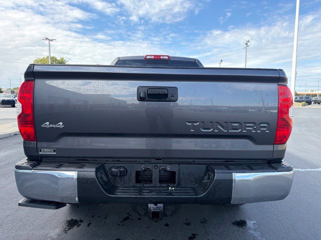 Certified 2016 Toyota Tundra SR5 w/ SR5 Upgrade Package AWD/4WD image 6