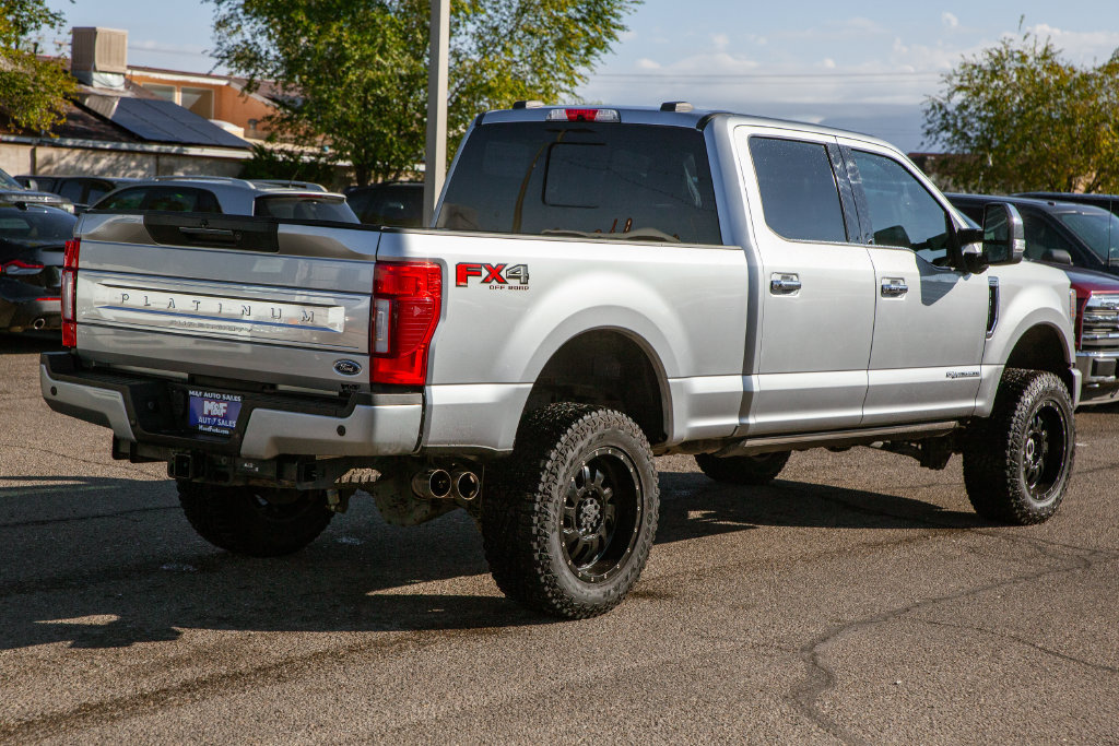 Used 2022 Ford F350 Platinum AWD/4WD image 5